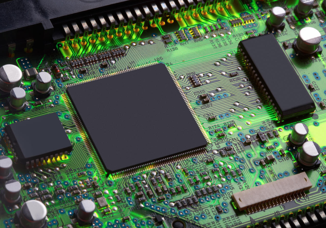 回收博通以太網(wǎng)IC，安森美IGBT模塊，賽靈思FPGA芯片，Microchip傳感器