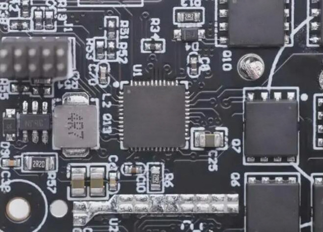 回收 [Micron] 存儲器芯片：回收 NOR 閃存存儲器 IC、Xccela? 閃存存儲器 IC、NAND 閃存存儲器 IC