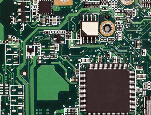 回收 Microchip FPGA：回收 PolarFire? 中端 FPGA、SoC FPGA、IGLOO?2 低密度 FPGA