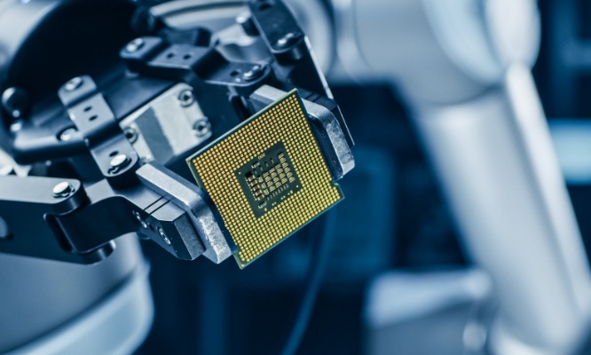 回收（Broadcom）SAS 擴展器、PCIe 交換機、通信處理器