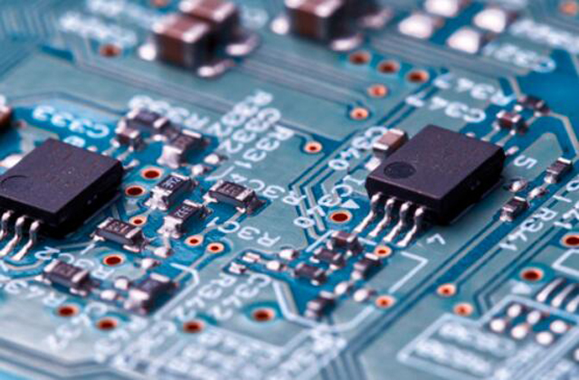 供應Infineon 存儲器，供應NOR閃存存儲器、SRAM存儲器、F-RAM（鐵電 RAM）